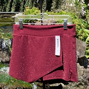 NWT  Cheryl Kids Burgundy Lurex Skort Size Kids 14